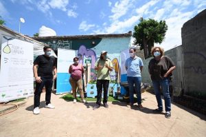 Impulso a la producción de plantas aromáticas y florales en barrio El Sauce