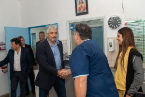 Pieckenstainer recorrió los hospitales Emilio Vidal Abal y Zonal de Oliva