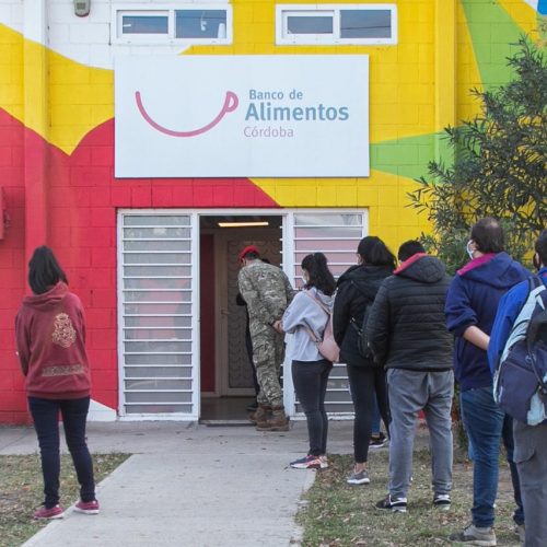 Voluntarios COE en Banco de Alimentos